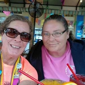 Meet your Posher, Liz